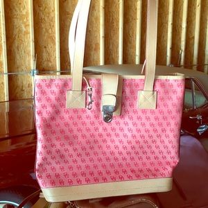 Dooney and Bourke authentic purse